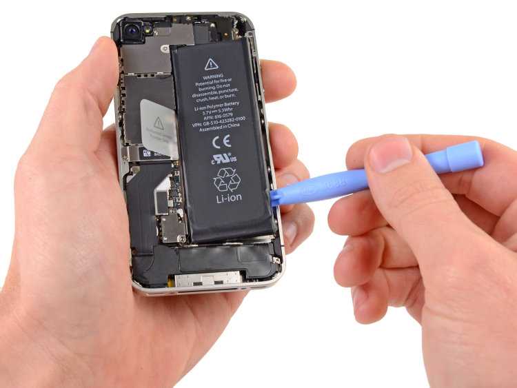 Как заменить аккумулятор iphone 4 - dvax
