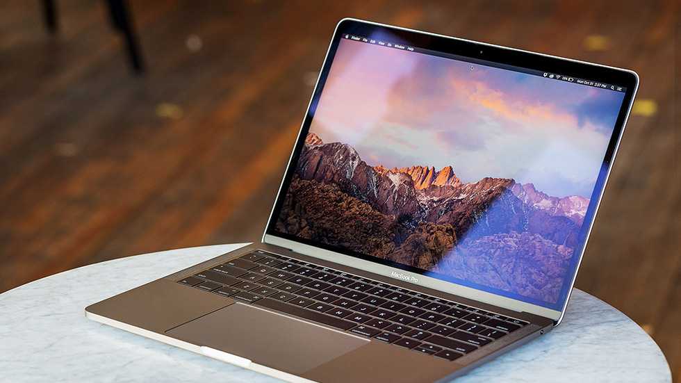 В чем разница между macbook pro 2018 от macbook pro 2017 и 2016?
