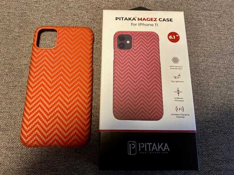 Pitaka pin button case