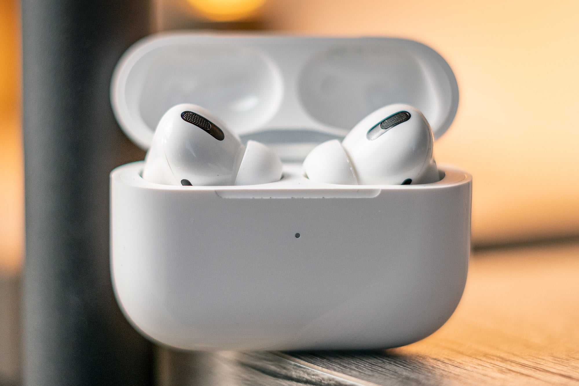 Тест apple airpods pro: отличный комфорт и шумоподавление| ichip.ru