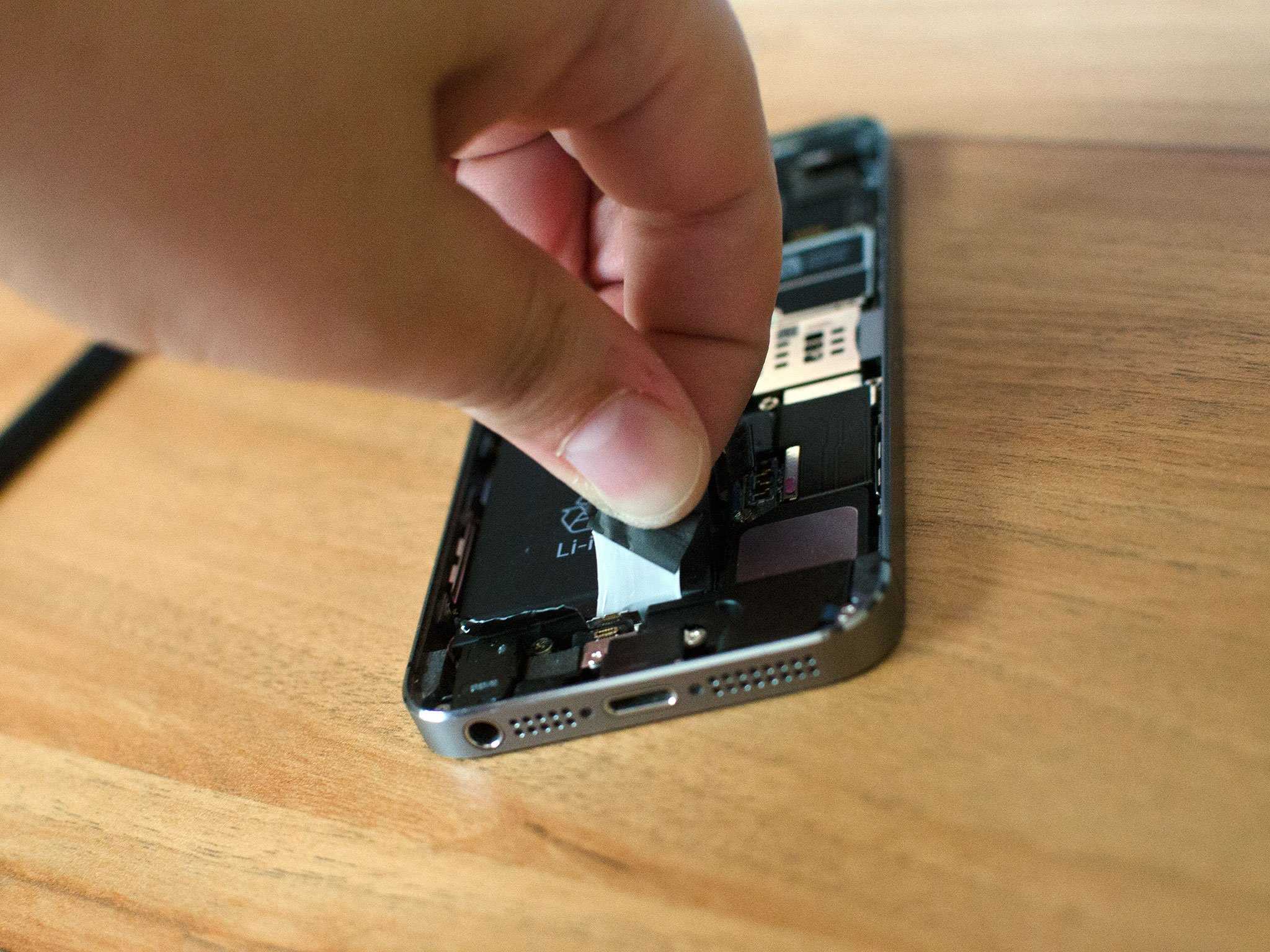 Как заменить батарею (аккумулятор) iphone 6/6s