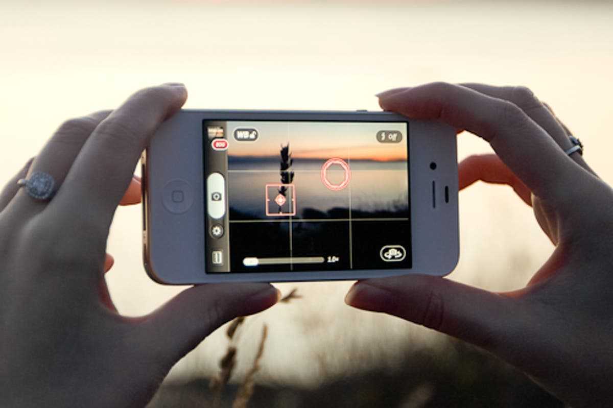 Как на айфоне снимать видео и делать фото одновременно