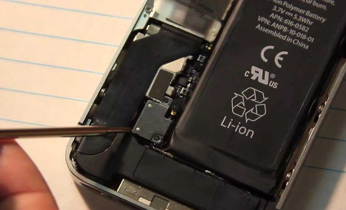 Проблемы при замене батареи на iphone: можно ли сделать самому?